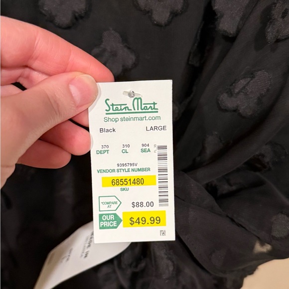 Women’s Large MSK black sheer overlay top with 3D floral appliqués. NWT - Picture 5 of 5